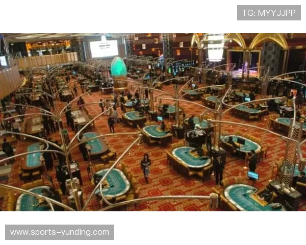 马来西亚云顶赌城壮观夜景图片全面展示赌场辉煌灯火